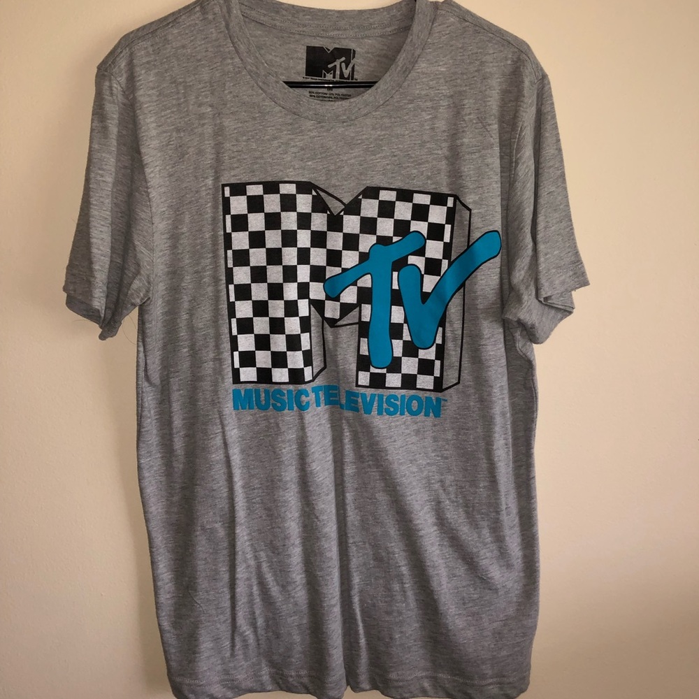 Short sleeve shirt